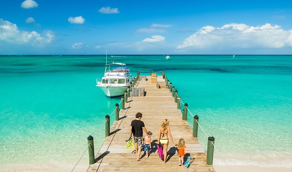 Luxe-Destination-Family-Vacation-Beach-05